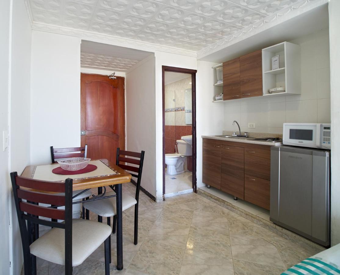 Lago Y Mar Apartamentos Cartagena Exterior foto